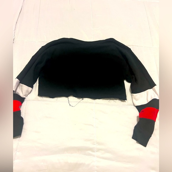 PINK™️ Victoria Secret cropped sweatshirt Sz:Small - Picture 2 of 3